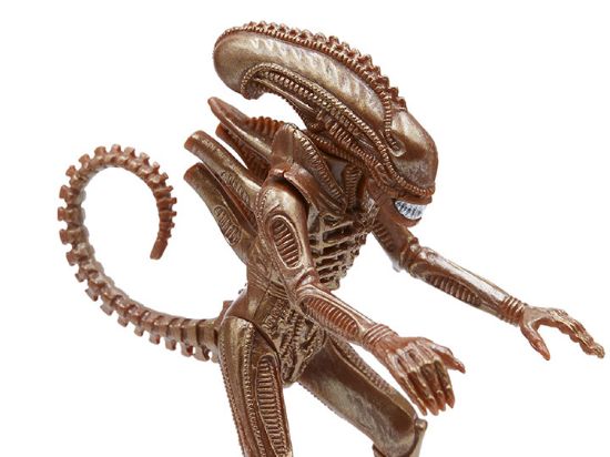 Picture of Alien ReAction Xenomorph Warrior (Stealth) Figure