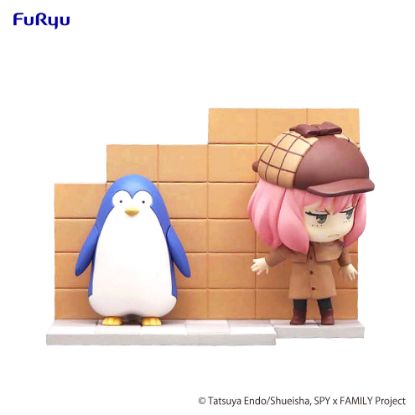 Imagen de  Furyu Figures Hold: Spy X Family - Anya Y Sr pingüino