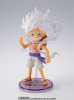 Imagen de S.H. Figuarts x World Collectable Figure One Piece: Monkey D. Luffy (Gear 5) Exclusive Action Figure